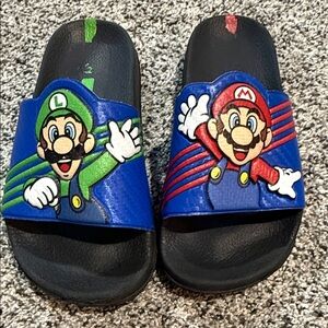 Super Mario Kids Slide Sandals -